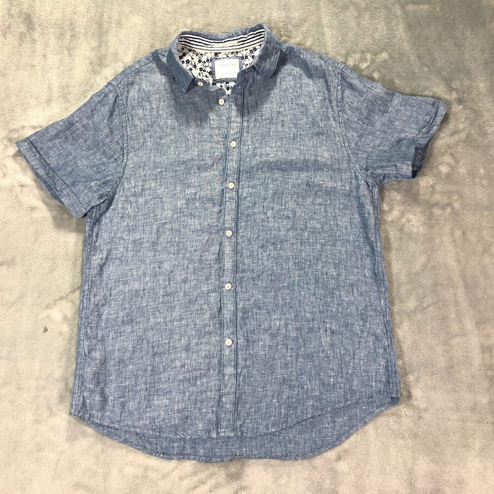 Linen Short-sleeved Men's Button Shirt - Med - Denim & Flowers Excellent